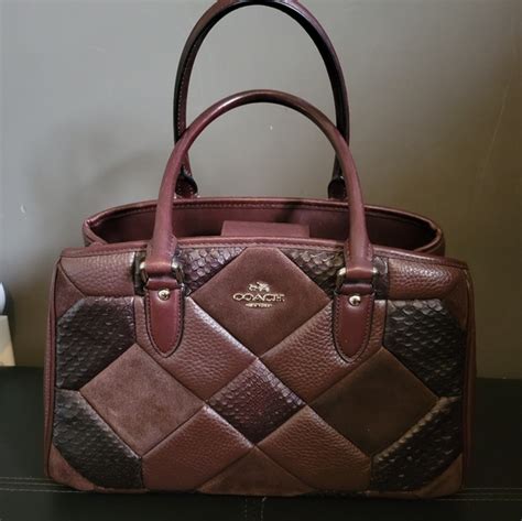 coach empire carryall size 48.